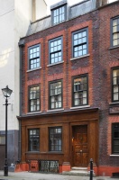 Houzz Tour:  Redo Brings a 1720s London Home Into the Present