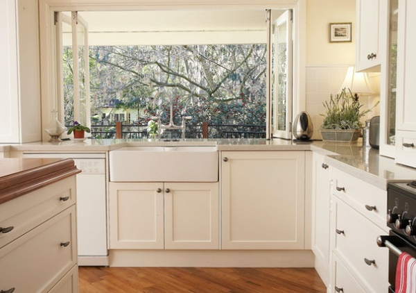 Traditional Kitchen by The Kitchen Broker