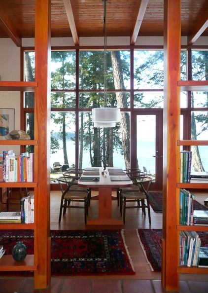 Contemporary Dining Room by Helliwell + Smith | Blue Sky Architecture