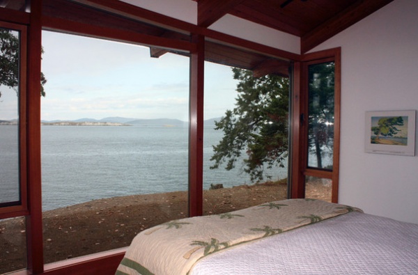 Contemporary Bedroom by Helliwell + Smith | Blue Sky Architecture