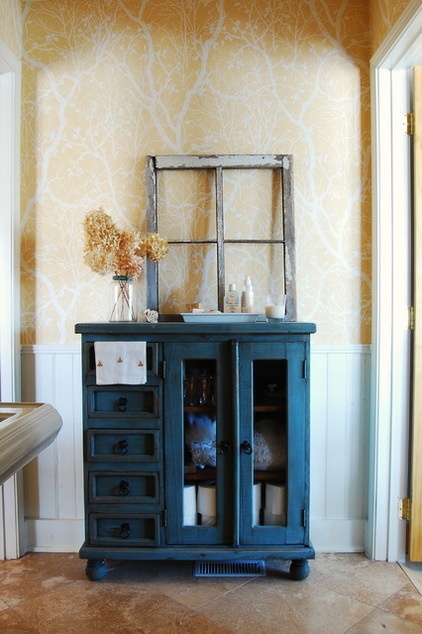 Rustic Bathroom by Corynne Pless