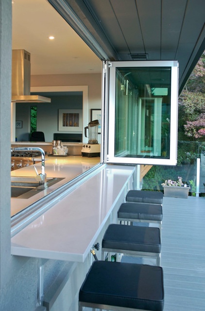 Contemporary Deck by Heather Merenda