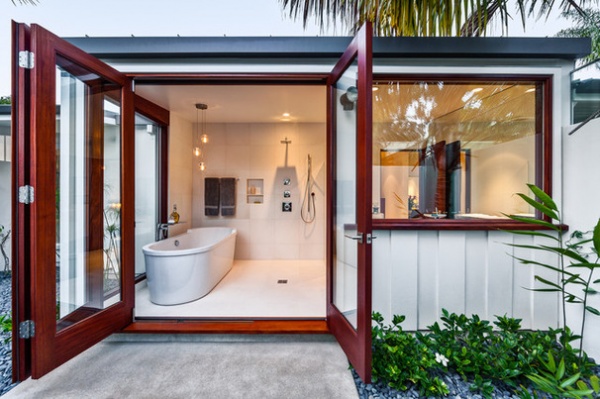 Midcentury Bathroom by Neumann Mendro Andrulaitis Architects LLP