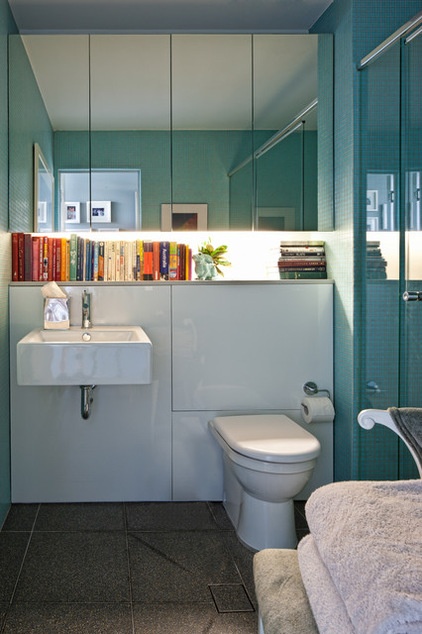 Bathroom by Brett Mickan Interior Design