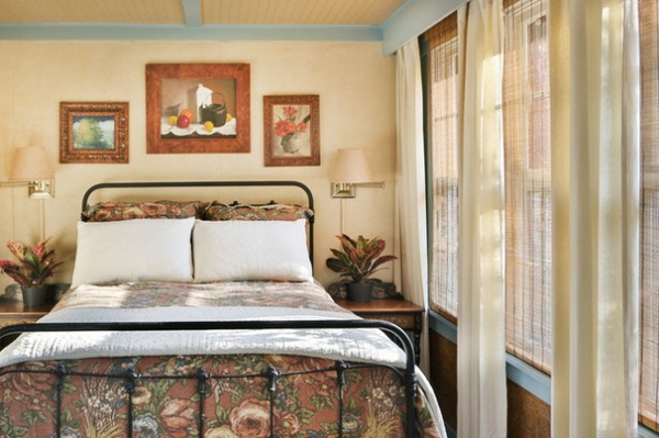 Farmhouse Bedroom by Connie Cunningham Designs & B&B