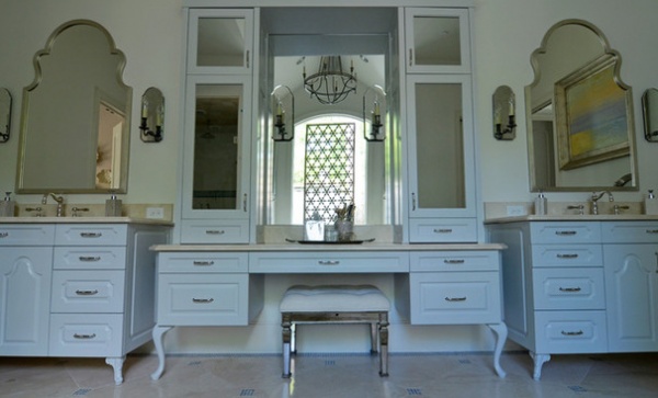 Contemporary Bathroom by Sarah Greenman