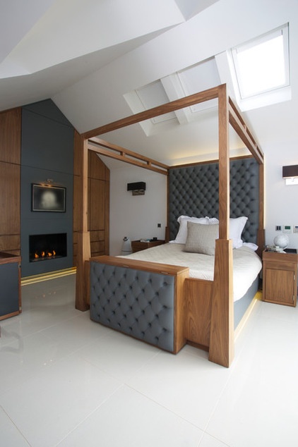 Contemporary Bedroom by Gregory Davies Photography