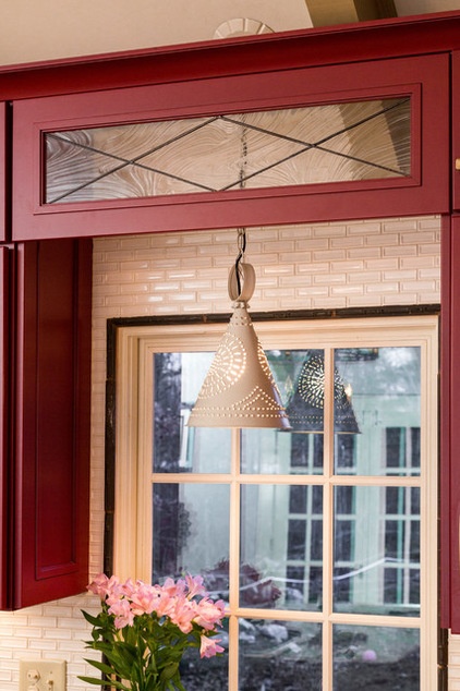 Farmhouse Kitchen by New England Design Elements