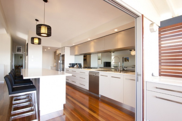 Contemporary Kitchen by Lee Hardcastle