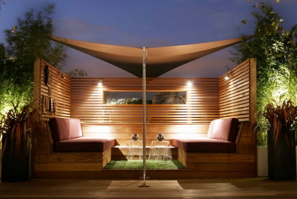 Contemporary Deck by London Garden Designer