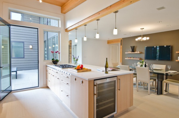 Contemporary Kitchen by Lee Edwards - residential design