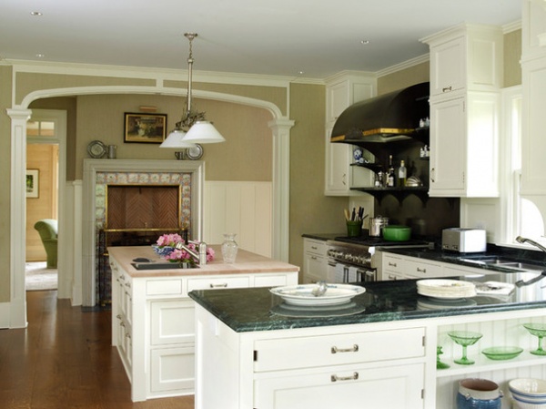 Traditional Kitchen by Austin Patterson Disston Architects