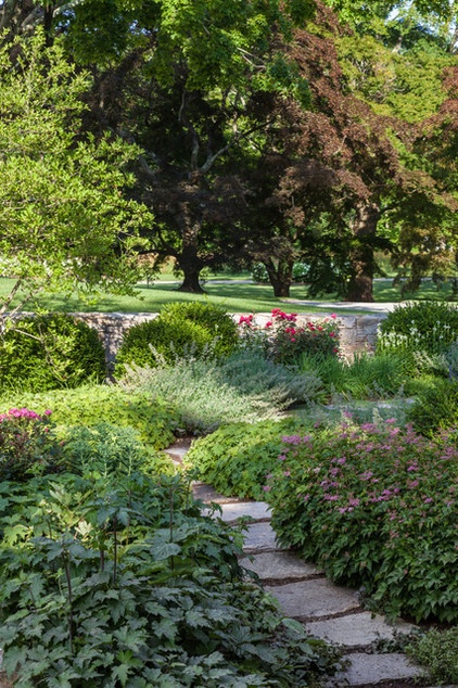 Farmhouse Landscape by Devore Associates