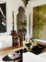 Houzz Tour:  Chic Update for a 1920s Apartment