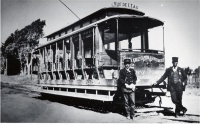 Houzz Tour: Decommissioned Streetcars Live On as a Funky Beach Home