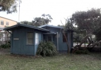 Houzz Tour: Compact Beach House With Room to Grow