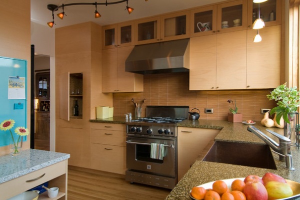 Houzz Tour: Building Up to a View in Berkeley