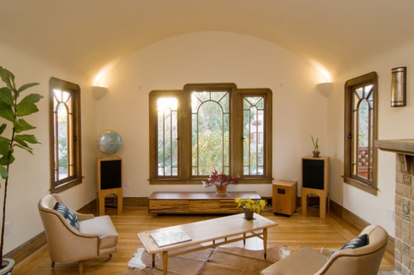 Houzz Tour: Building Up to a View in Berkeley