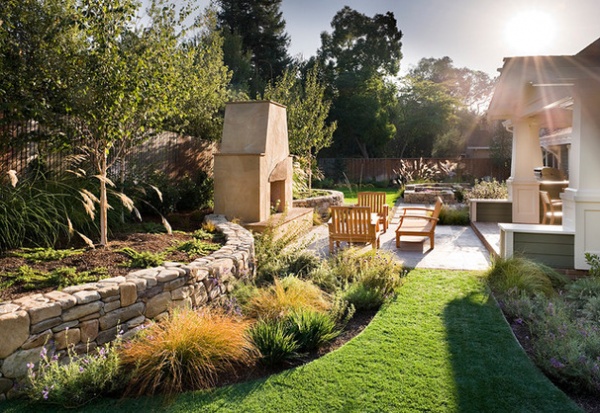 Contemporary Landscape by Sally Stoik Landscape Architect