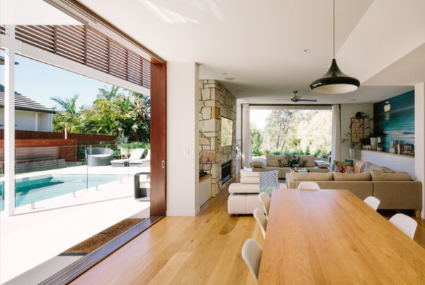 Beach Style Living Room by Davis Architects