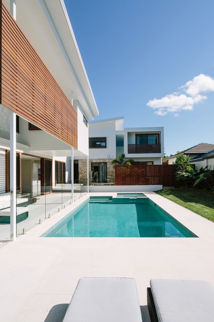 Contemporary Pool by Davis Architects