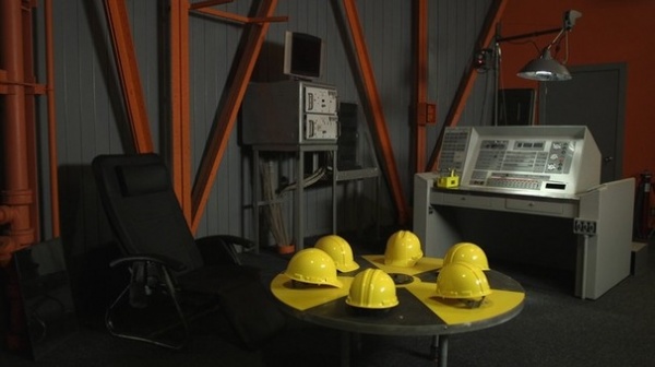 Houzz TV: Man Makes Himself at Home in a Missile Silo