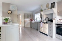 Houzz Tour: Scandinavian Cool With a Comfortable Sophistication