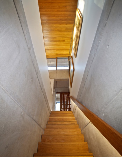 Contemporary Staircase by Richard Cole Architecture