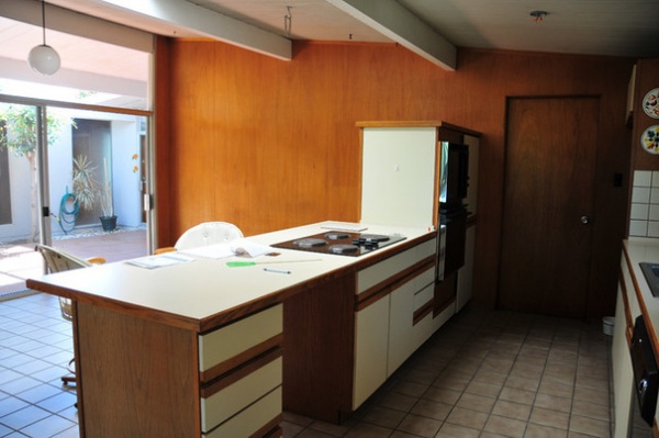 Midcentury My Houzz: A Young Couple Renovate a tired 1950's Eichler Home