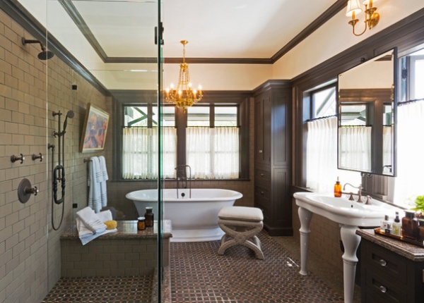 Traditional Bathroom by Carolyn Reyes