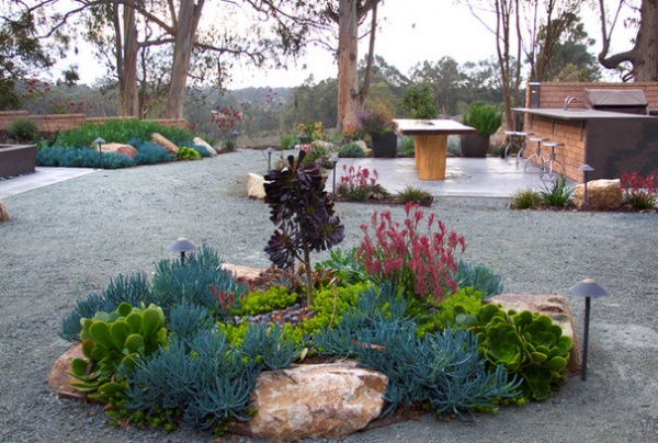 Contemporary Landscape by All Seasons Gardening and Landscaping