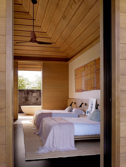 Contemporary Bedroom by ZAK Architecture