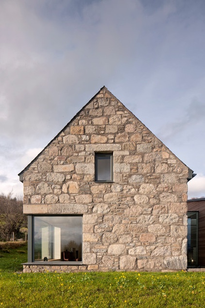 Farmhouse Exterior by DRBarbour Photography