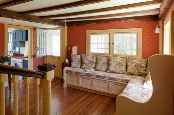 Houzz Tour: Historic Concord Grapevine Cottage’s Charms Restored