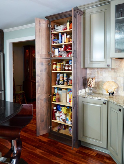 Eclectic Kitchen by Criner Remodeling