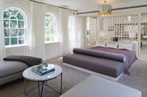 Room of the Day: A Master Suite Recalls Hollywood’s Glamour Days