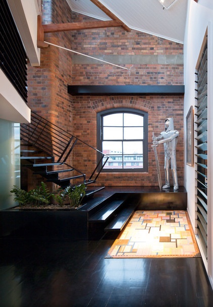 Houzz Tour: Wool Store-Turned-Apartment Gets a Glamorous Reboot