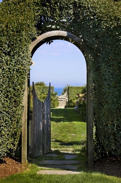 9 Garden Gates That Hinge on Charm