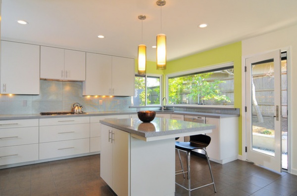 Modern Kitchen by Kerrie L. Kelly