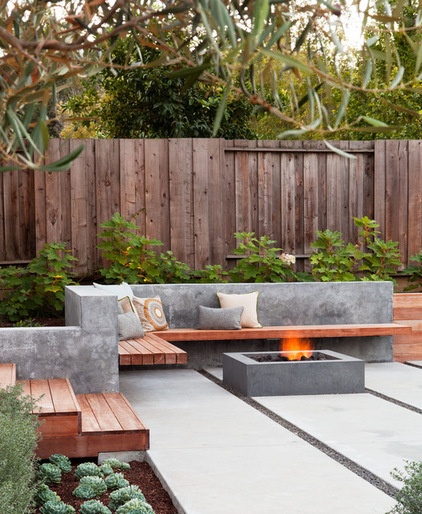 Contemporary Patio by Arterra Landscape Architects