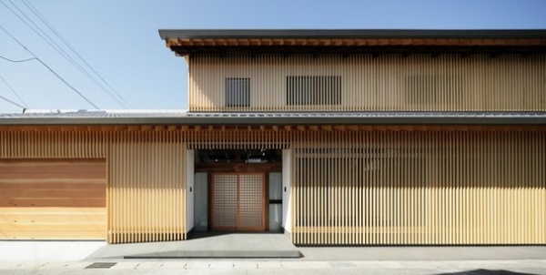 Contemporary Exterior by 青木茂建築工房｜SHIGERU AOKI ARCHITECT & ASSOCIATES inc.