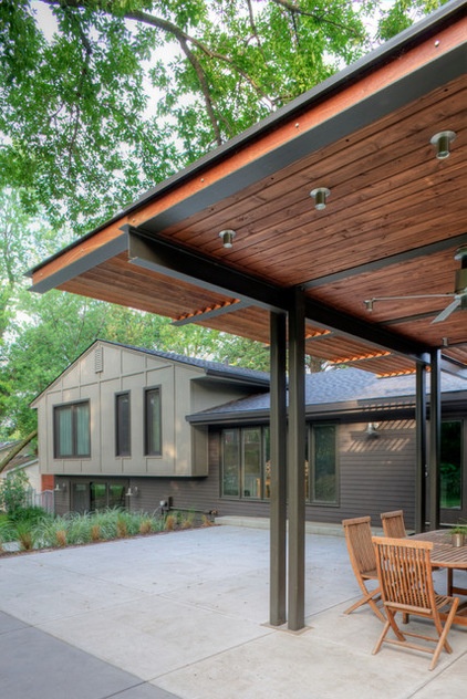 Contemporary Patio by Steven Ginn Architects LLC