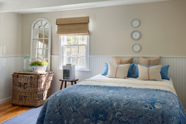 Beach Style Bedroom by kelly mcguill home