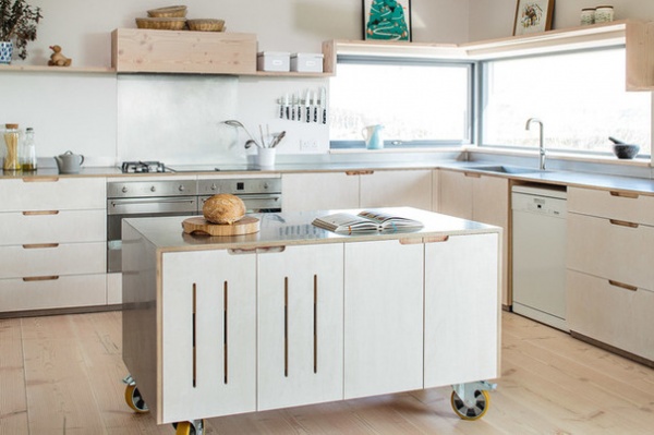 Scandinavian Kitchen by Sustainable Kitchens