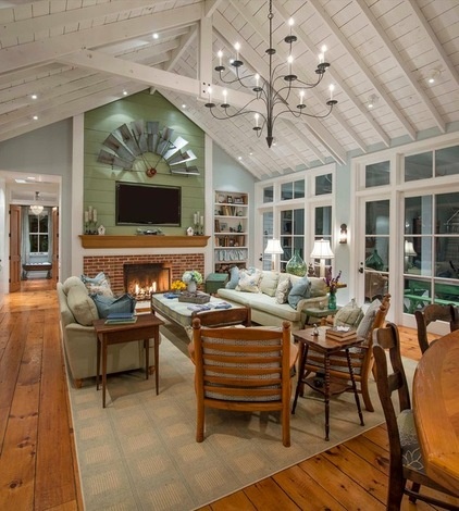 Houzz Tour: Relaxed Farmhouse Life for a Texas Family