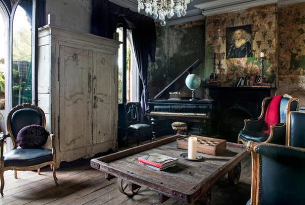 My Houzz:  Vintage Treasures Adorn a Faded Beauty