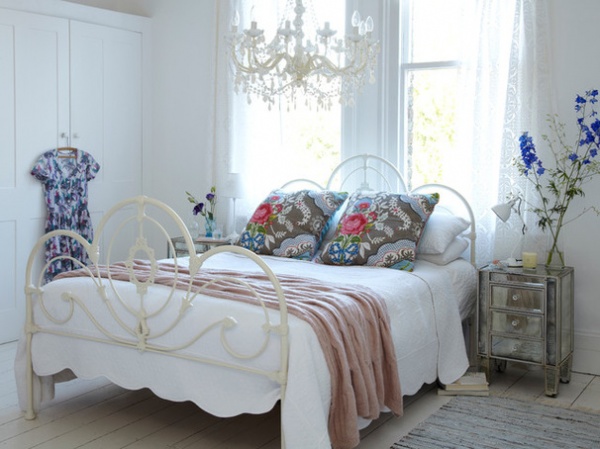 Shabby chic Bedroom by rigby & mac