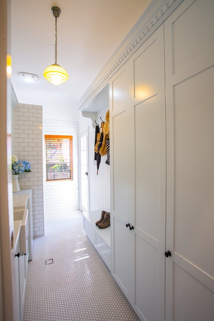 Traditional Laundry Room by Makings of Fine Kitchens & Bathrooms