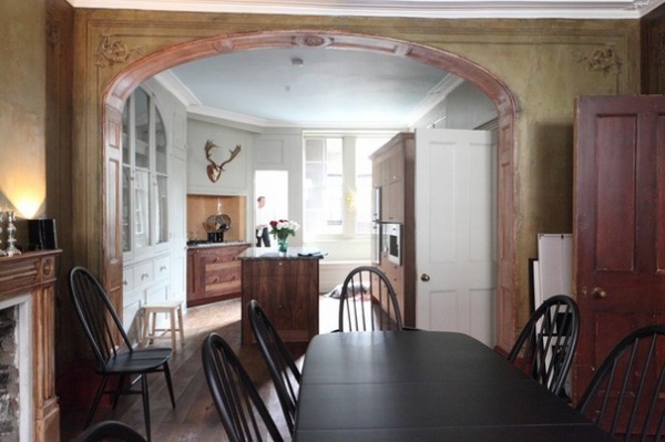 Houzz Tour: Just the Right Touch for a Historic Renovation