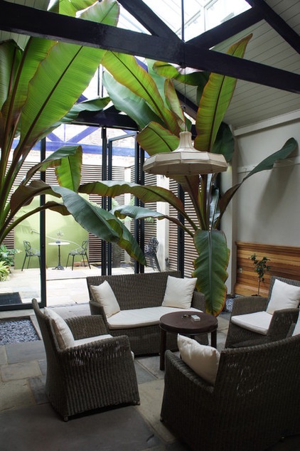 Traditional Sunroom by Chris Dyson Architects